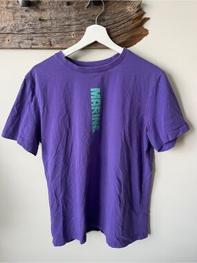 Stretchy and Breathable Workout Tshirt